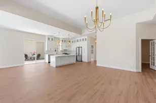 283 Kelsey Park Cir, Palm Beach Gardens, FL 33410 - Photo 11