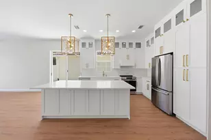 283 Kelsey Park Cir, Palm Beach Gardens, FL 33410 - Photo 11