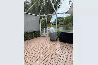 1120 W Lakes Drive, Deerfield Beach, FL 33442 - Photo 21