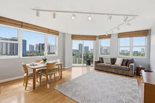 19900 E Country Club Dr, Aventura, FL 33180 - Photo 5