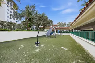 19900 E Country Club Dr, Aventura, FL 33180 - Photo 51