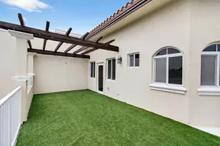 1942 NE 6th St, Deerfield Beach, FL 33441 - Photo 47