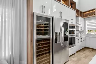 1942 NE 6th St, Deerfield Beach, FL 33441 - Photo 33