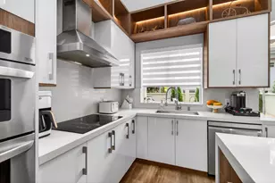 1942 NE 6th St, Deerfield Beach, FL 33441 - Photo 35