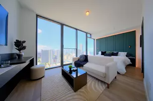 20 NE 11th St, Miami, FL 33132 - Photo 9