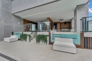 20 NE 11th St, Miami, FL 33132 - Photo 19