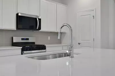 10716 NW Suncrest Lp, Port Saint Lucie, FL 34987 - Photo 29