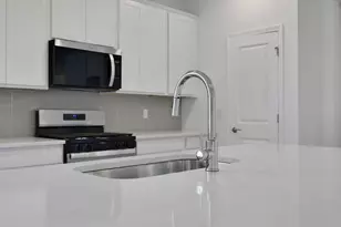 10716 NW Suncrest Lp, Port Saint Lucie, FL 34987 - Photo 29