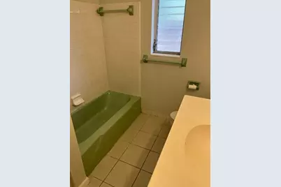 1129 NE 17th Terrace #4, Fort Lauderdale, FL 33304 - Photo 5