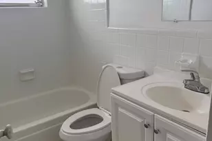 237 SE Park Street SE, Dania Beach, FL 33004 - Photo 9