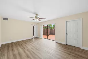 8337 N Coral Cir, North Lauderdale, FL 33068 - Photo 5