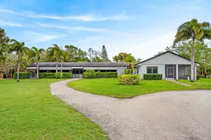 2741 Buck Ridge Trail, Loxahatchee, FL 33470 - Photo 3