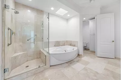 550 SE Mizner Boulevard #B906, Boca Raton, FL 33432 - Photo 15