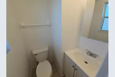 8000 S Colony Cir #207, Tamarac, FL 33321 - Photo 15