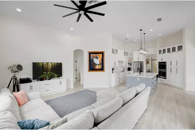 2563 Jardin Lane, Weston, FL 33327 - Photo 11