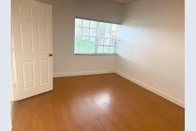 2331 NW 96th Terrace #17m, Pembroke Pines, FL 33024 - Photo 5