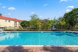 386 Lake Monterey Cir, Boynton Beach, FL 33426 - Photo 21