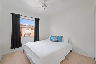 386 Lake Monterey Cir, Boynton Beach, FL 33426 - Photo 13