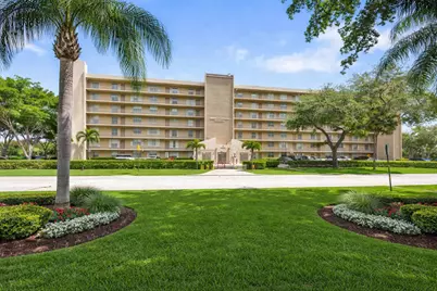 4570 NW 18th Avenue #604, Deerfield Beach, FL 33064 - Photo 1