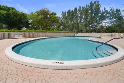 4570 NW 18th Avenue #604, Deerfield Beach, FL 33064 - Photo 11