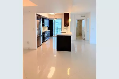 3232 Coral Way #1601, Miami, FL 33145 - Photo 3