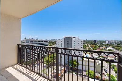 3232 Coral Way #1601, Miami, FL 33145 - Photo 7