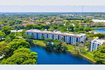 2105 Lavers Circle #212, Delray Beach, FL 33444 - Photo 3