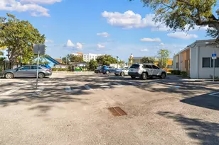 2130 NW 37th St, Miami, FL 33142 - Photo 13