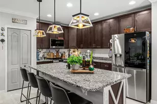 2064 SW Monterrey Ln, Port Saint Lucie, FL 34953 - Photo 11