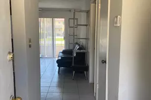 20200 NE 27th Ct, Aventura, FL 33180 - Photo 3