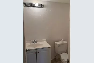 64 Sussex C, West Palm Beach, FL 33417 - Photo 7