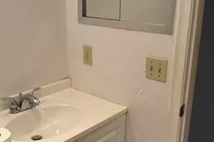 64 Sussex C, West Palm Beach, FL 33417 - Photo 5