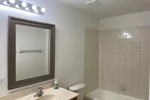 925 Imperial Lake Rd, West Palm Beach, FL 33413 - Photo 13