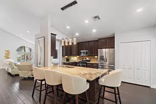 463 Woodview Cir, Palm Beach Gardens, FL 33418 - Photo 21