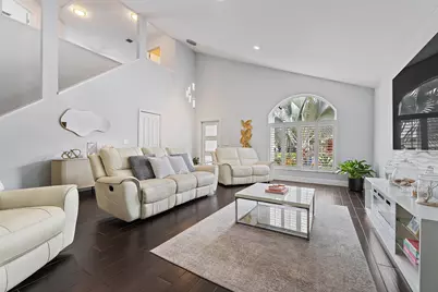 463 Woodview Circle, Palm Beach Gardens, FL 33418 - Photo 11