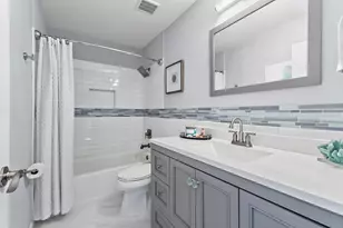 463 Woodview Cir, Palm Beach Gardens, FL 33418 - Photo 35