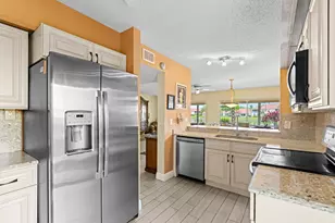 14407 VÃ­a Royale, Delray Beach, FL 33446 - Photo 9