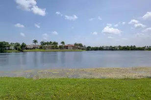 612 Hibiscus Dr, Royal Palm Beach, FL 33411 - Photo 19