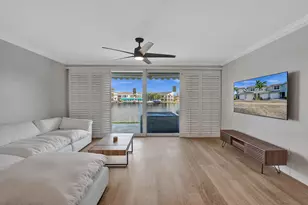 876 Jeffery St, Boca Raton, FL 33487 - Photo 9