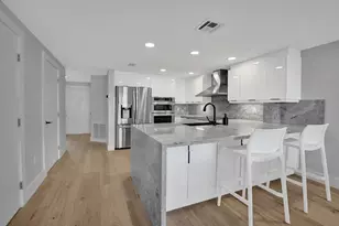 876 Jeffery St, Boca Raton, FL 33487 - Photo 3