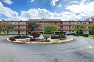 8842 W McNab Rd, Tamarac, FL 33321 - Photo 15