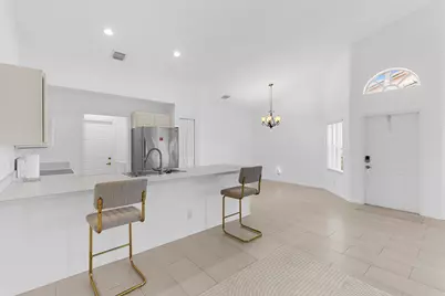 10633 Pelican Drive, Wellington, FL 33414 - Photo 7