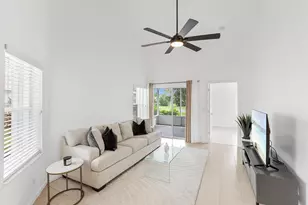10633 Pelican Dr, Wellington, FL 33414 - Photo 3