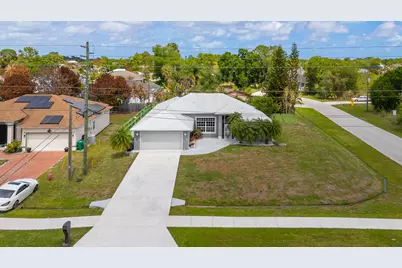 2149 SW Savage Boulevard, Port Saint Lucie, FL 34953 - Photo 3