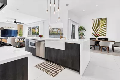 1861 NW 125th Terrace, Pembroke Pines, FL 33028 - Photo 15