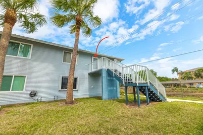 187 SE Village Drive, Port Saint Lucie, FL 34952 - Photo 3