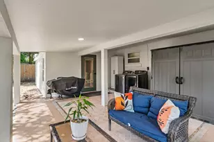 2192 Bonnie Dr, West Palm Beach, FL 33415 - Photo 43