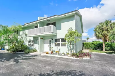 1968 NE 3rd Street #1, Deerfield Beach, FL 33441 - Photo 3