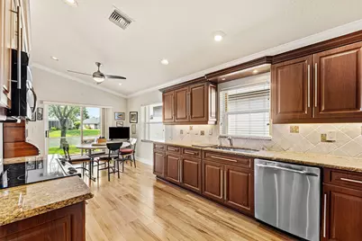 7168 Lombardy Street, Boynton Beach, FL 33472 - Photo 11