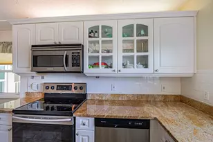 720 Lake Orchid Cir, Vero Beach, FL 32962 - Photo 9